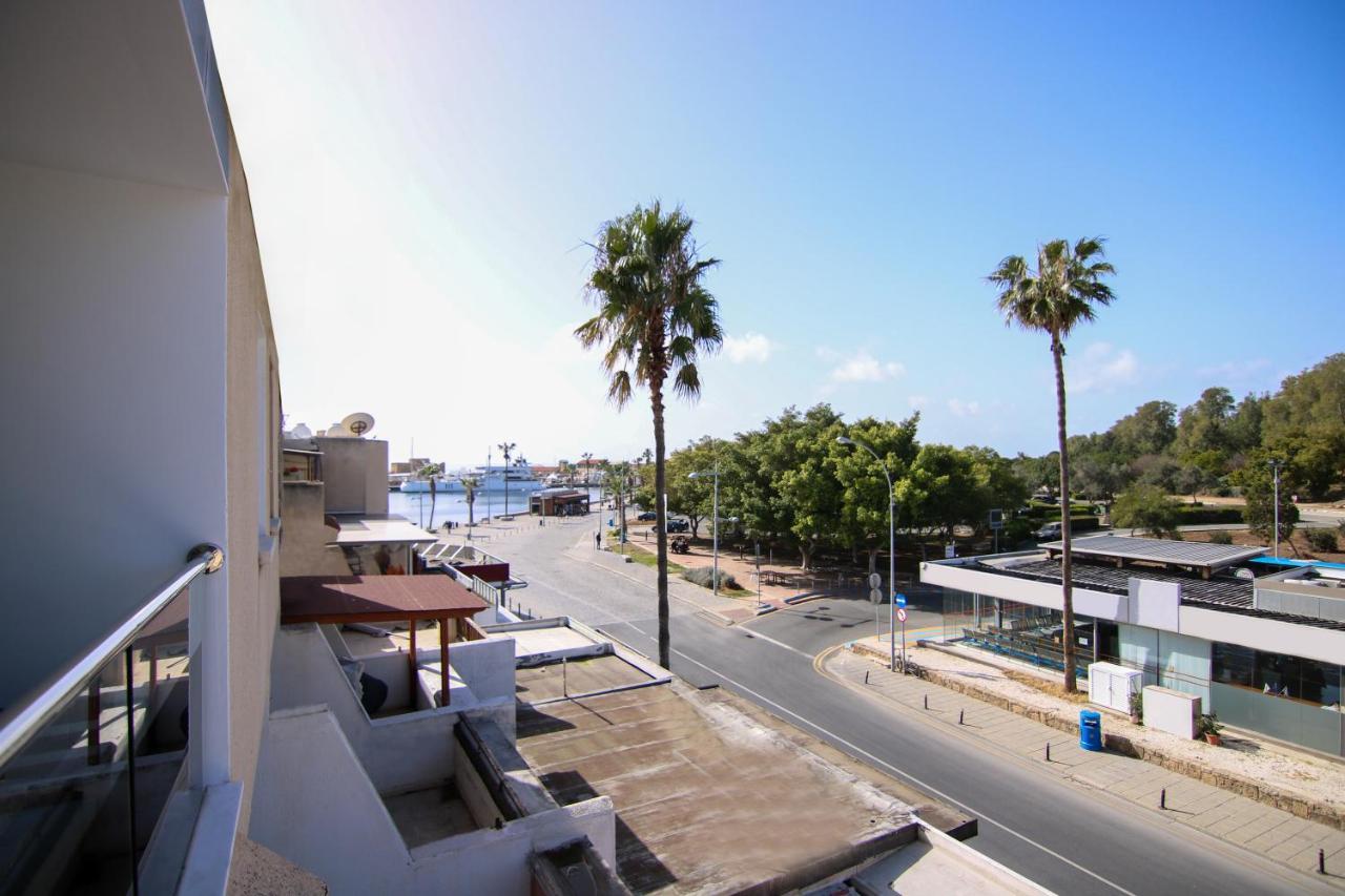 Phaedrus Living - Seaside Executive Flat Harbour 204 Apartment Paphos Exterior foto