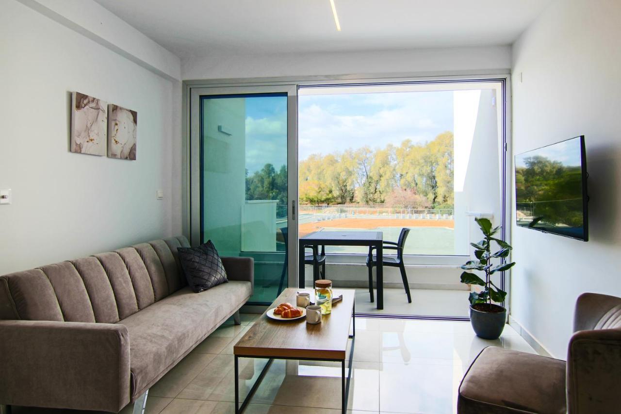 Phaedrus Living - Seaside Executive Flat Harbour 204 Apartment Paphos Exterior foto